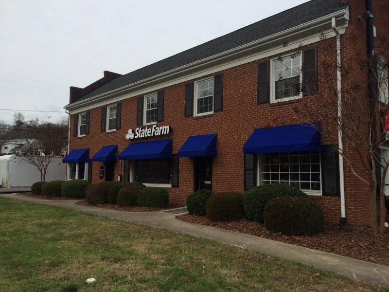 Awnings in Durham, North Carolina